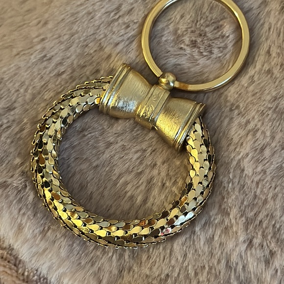 Whiting & Davis bow key ring - Picture 6 of 6